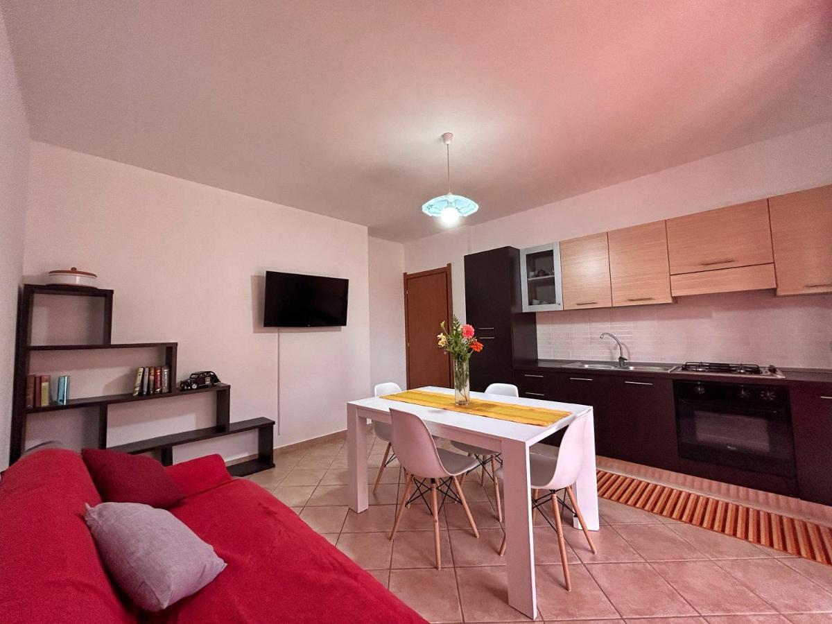 Zefiro Apartment Cabras Exterior foto